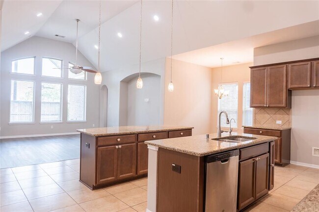 Foto del edificio - 7708 River Pass Dr