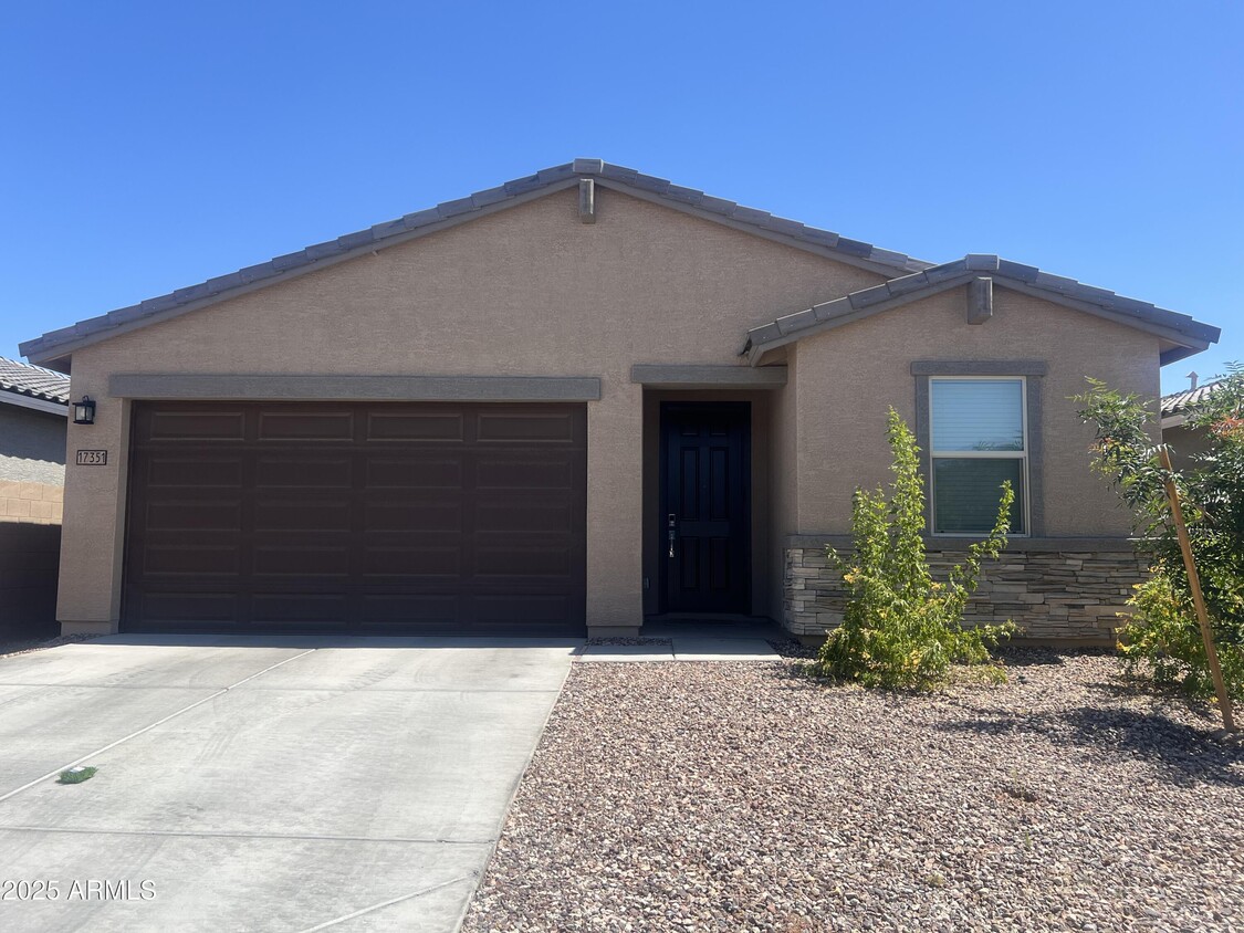 Primary Photo - 17351 W Msn Ln