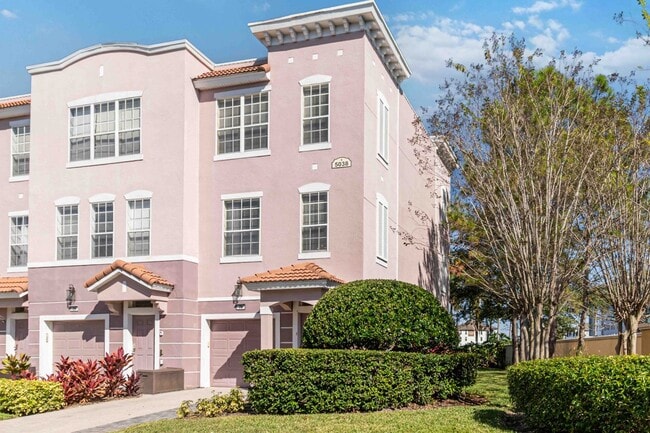 Building Photo - 5038 Tideview Cir