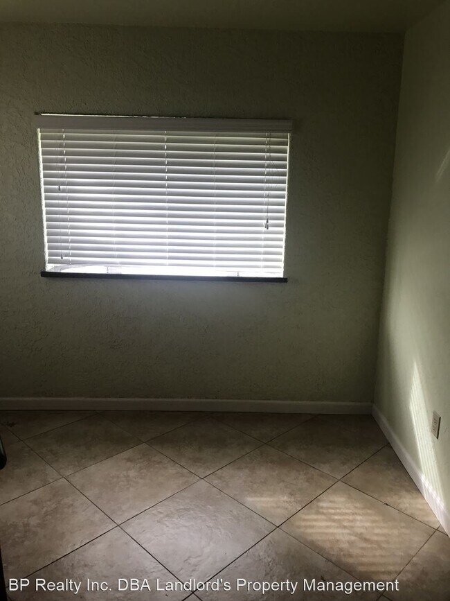 Foto del edificio - 2 br, 1 bath House - 985 High St.