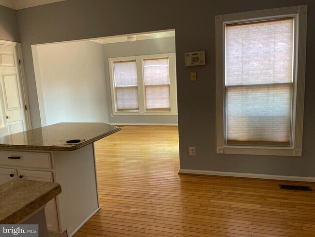 Foto del edificio - 11749 Batley Pl