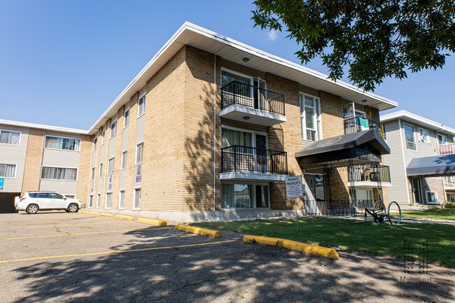 Photo du bâtiment - Oliver 3 Apartments