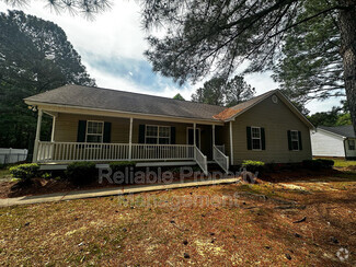 Building Photo - 370 Parrish Farm Ln