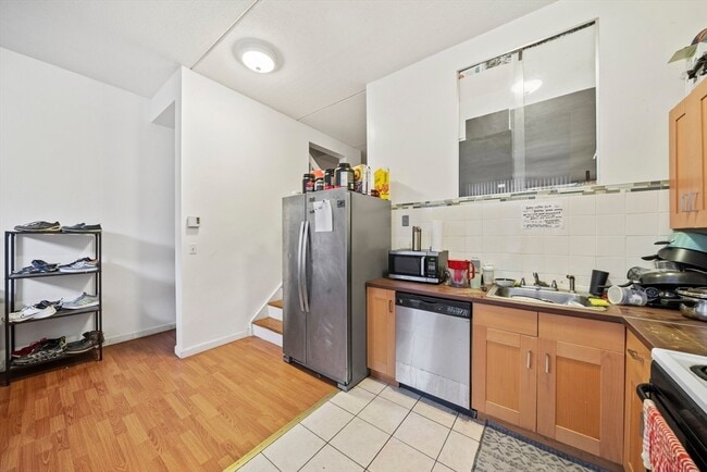 Foto del edificio - 89 Lawn St