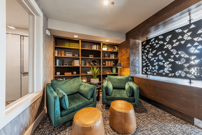 Foto del edificio - Lenox SoCo