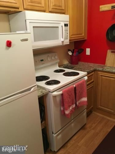 Building Photo - 1 br, 1 bath Condo - 105 North Duke Drive