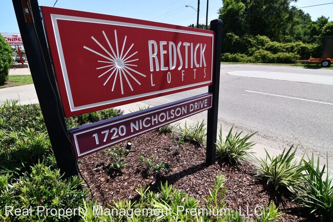 Building Photo - 2 br, 2 bath House - 1720 Nicholson Dr Uni...