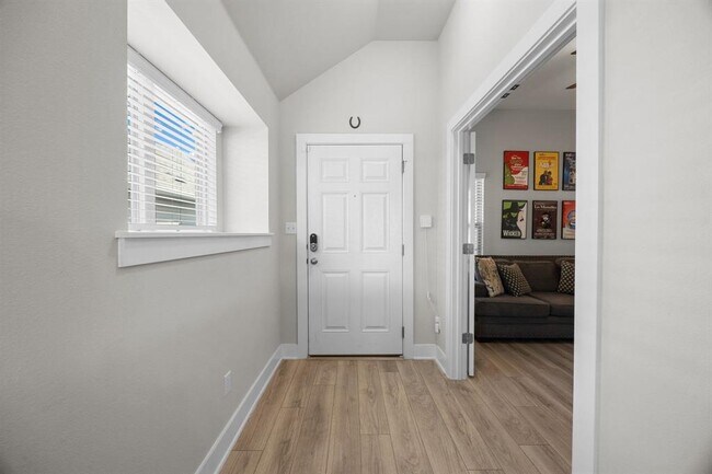 Building Photo - 4807 Portillo Way