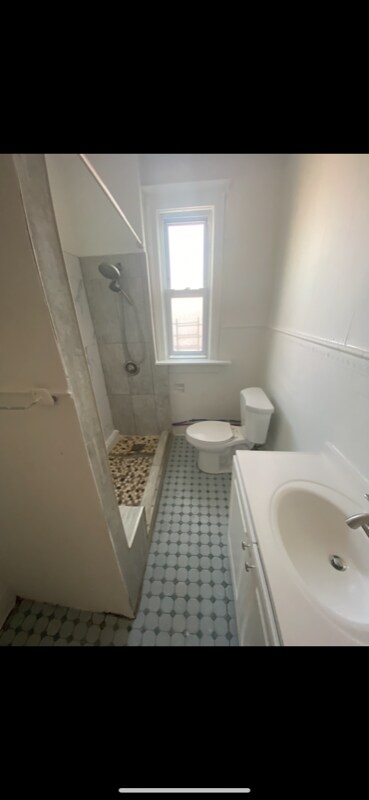 Building Photo - 352 Beach 69th St