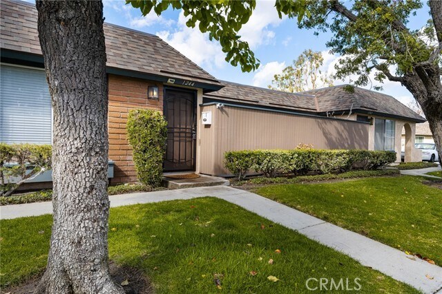 Foto del edificio - 1244 E Bell Ave