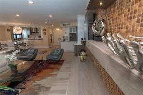 Building Photo - 3 br, 2.5 bath  - 5000 N Ocean Blvd