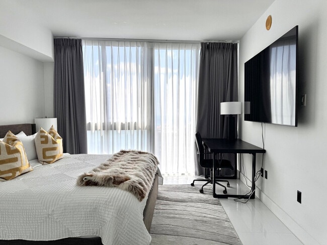 Foto del edificio - 631 Brickell Ave