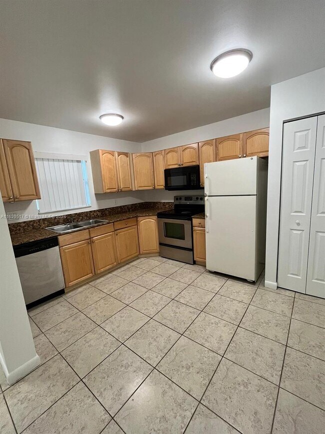 Foto del edificio - 3169 Auburn Blvd