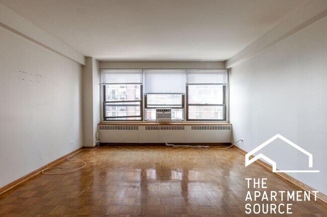 Building Photo - 4180 N Marine Dr