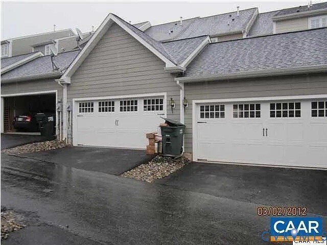 Foto del edificio - 913 Bing Ln