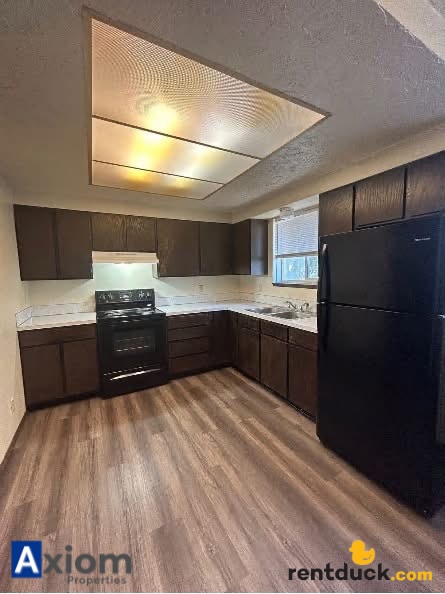 Foto del edificio - 674 W Cedar-2