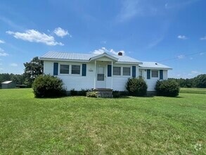 Building Photo - 549 Wooden Bridge Rd