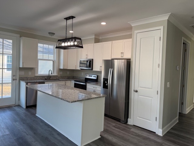 Building Photo - 302 Poplar St