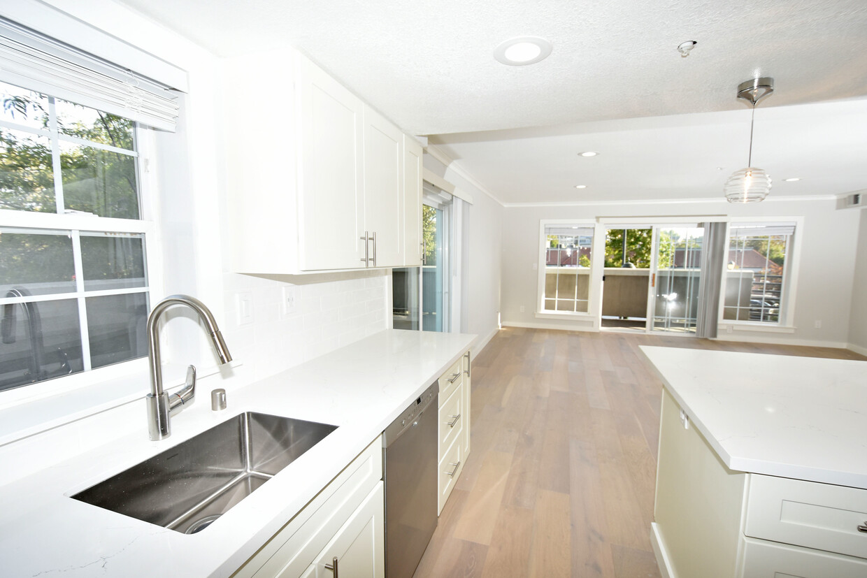 Foto principal - 90 Athol Ave