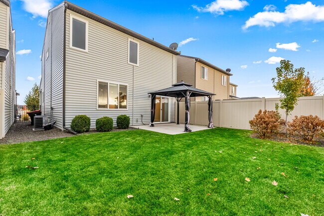 Foto del edificio - 2169 S Hills Ave