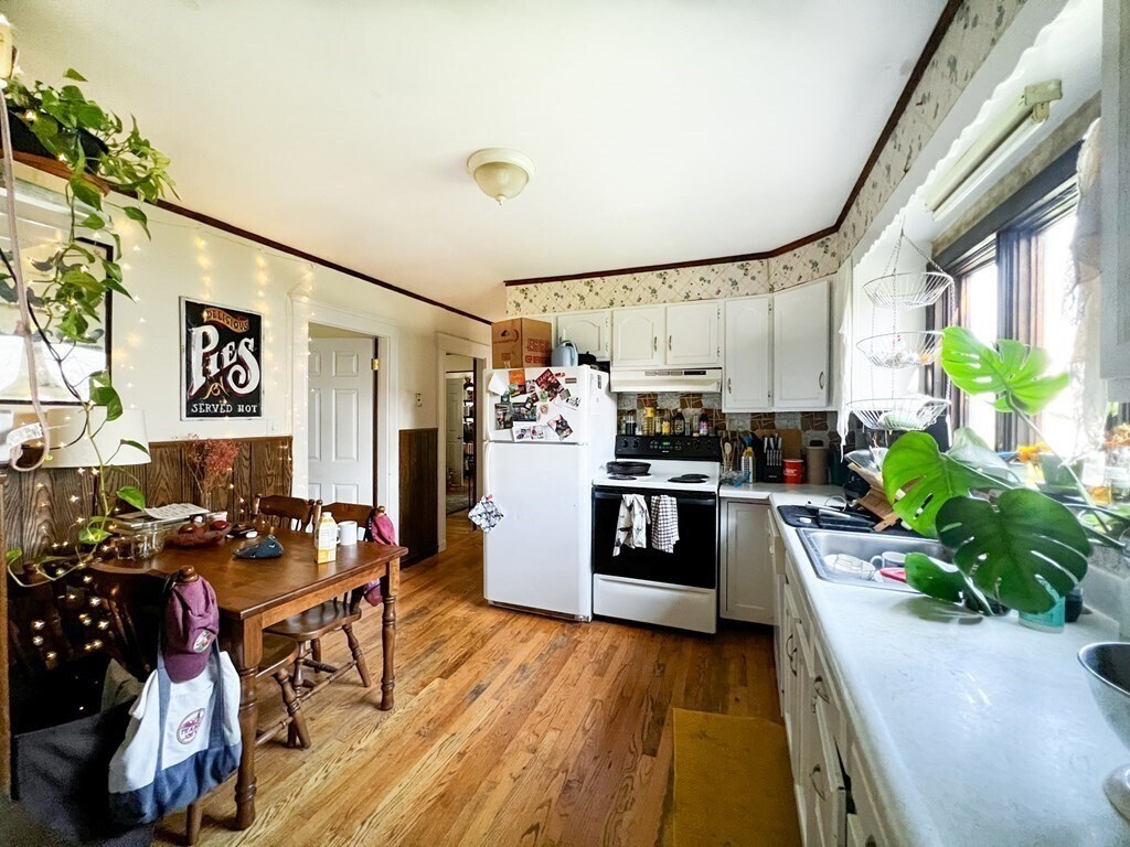 3 Goldsmith Ave Unit 3, Medford, MA 02155 Condo for Rent in Medford