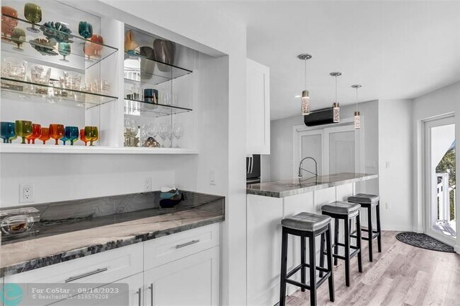 Building Photo - 1571 Yellowtail Dr