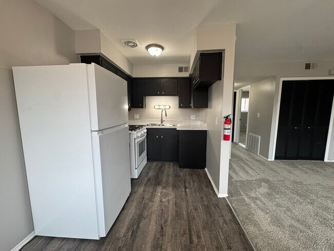 Foto del edificio - 4431 Oakwood