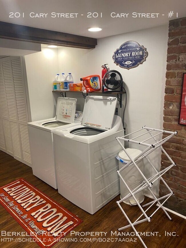 Foto del edificio - 201 Cary St