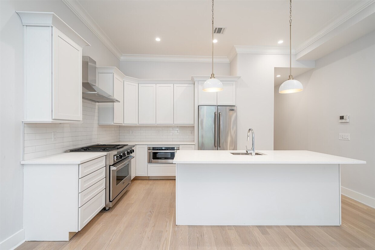 Foto principal - 722 Hudson St