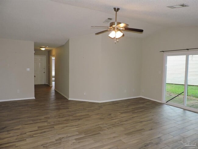 Building Photo - 4728 Northpointe Ct