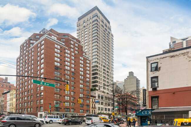 Building Photo - 301 E 50th St