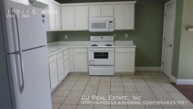 Foto del edificio - 15511 E 48th St