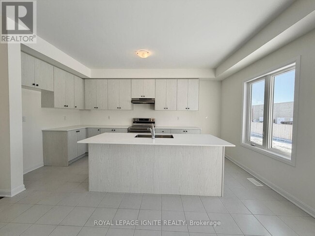 Building Photo - 107 Windermere Blvd