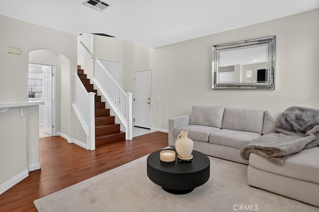 Building Photo - 34 Rue Du Chateau