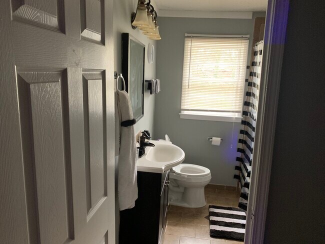 Foto del edificio - 933 Mathews St SW