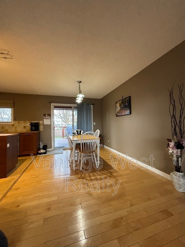 Building Photo - 315 Hardie Rd