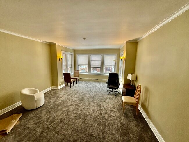 Foto del edificio - 5644 N Talman Ave