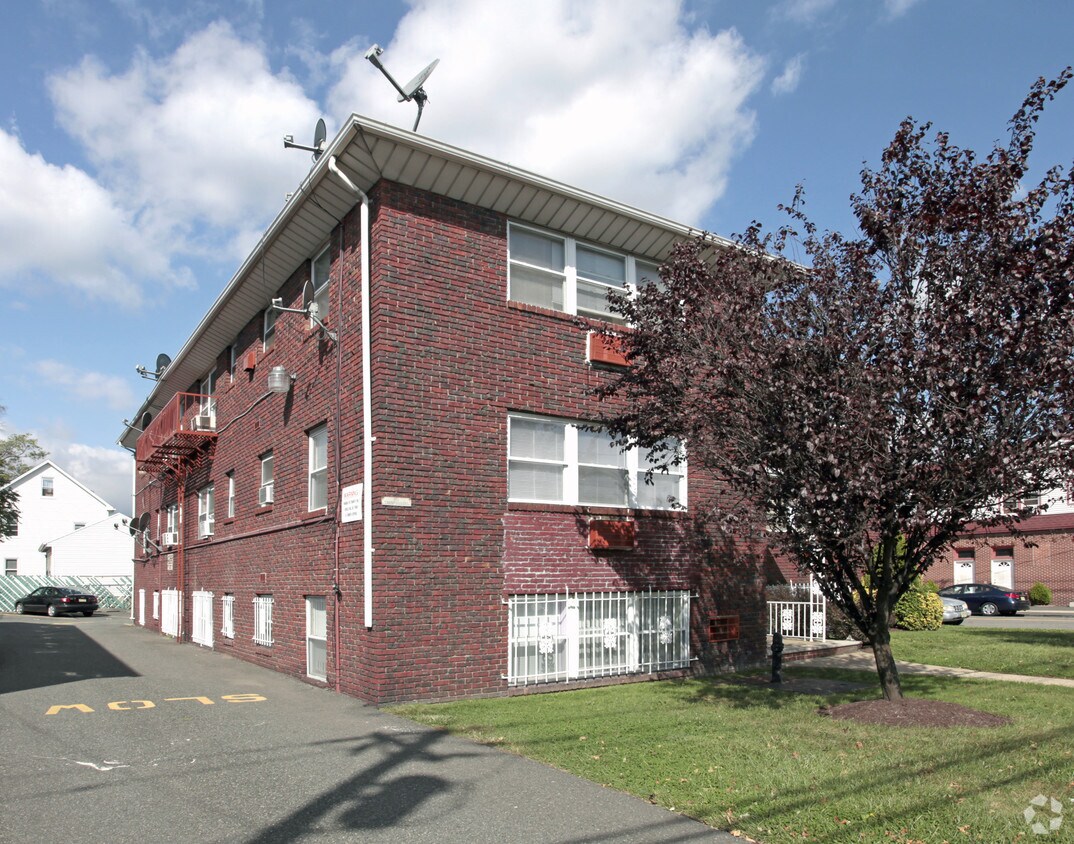 950 Sheridan Ave, Elizabeth, NJ 07208 Apartments in Elizabeth, NJ