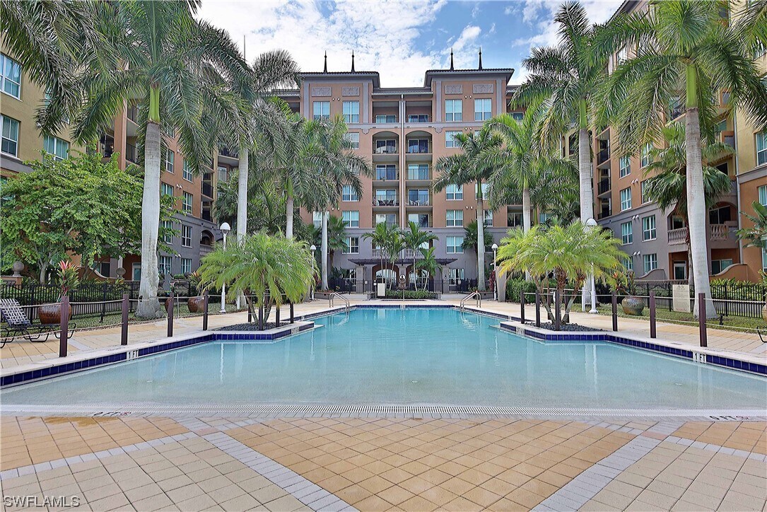 Foto principal - 2825 Palm Beach Blvd