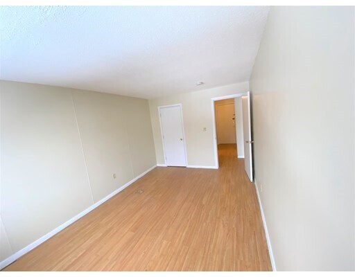 Foto del edificio - 260 E Haverhill St