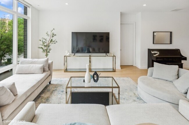 Foto del edificio - 2773 N Hampden Ct