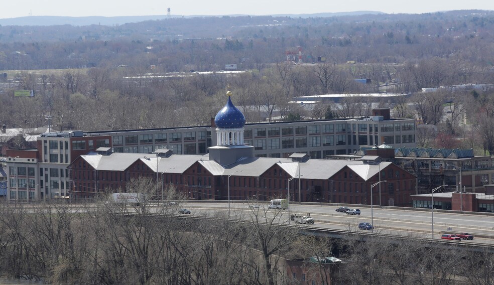 Picture of Barry Square Hartford