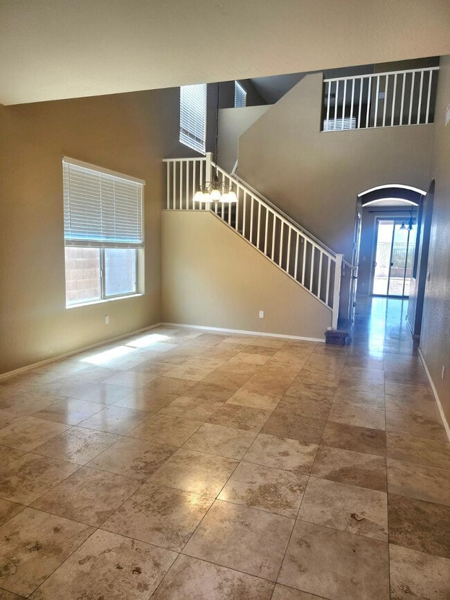 Building Photo - 30056 N 73rd Dr
