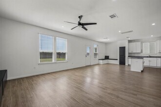 Building Photo - 23403 Cranberry Grader Ln
