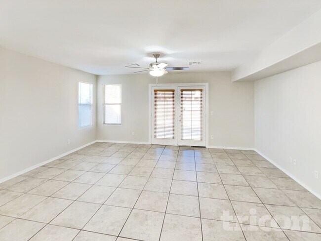 Foto del edificio - 8830 W Toronto Way