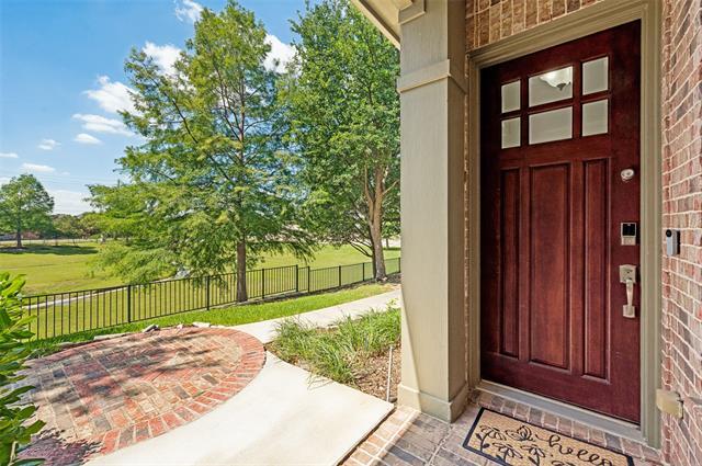 Foto del edificio - 4213 Swan Forest Dr