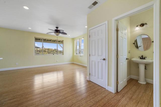 Foto del edificio - 3 bedroom in Napa CA 94558