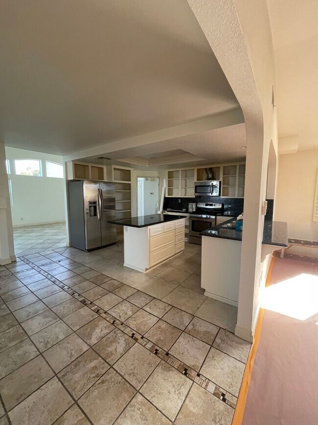 Foto del edificio - Spacious House for Rent