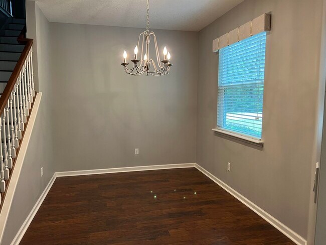 Building Photo - 68 Adelanto Ave