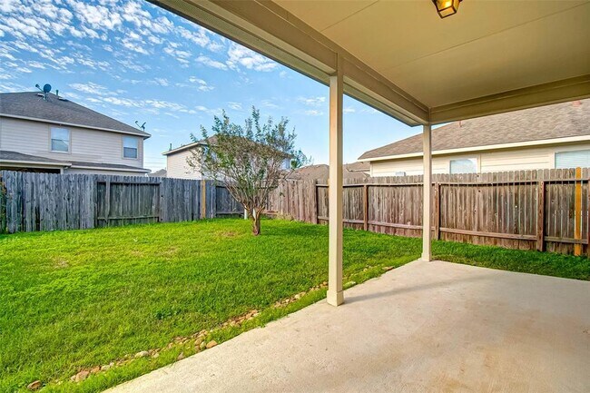 Building Photo - 21327 Bella Flora Ct